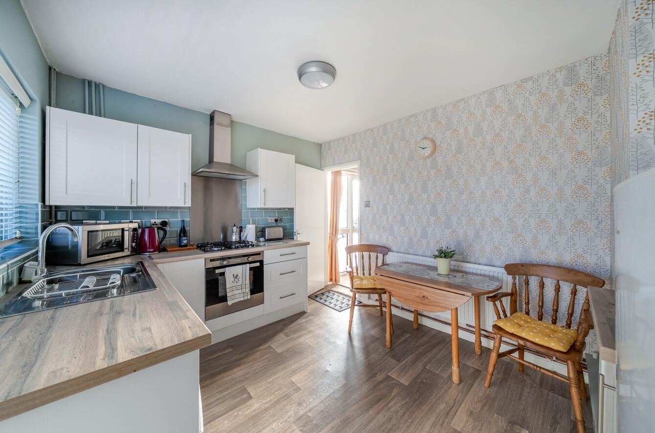 Twyni Teg, Killay, Swansea, SA2 7NS